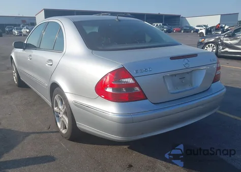 2006 Mercedes-Benz E 350 4Matic from USA, damaged, VIN WDBUF87J06X207211